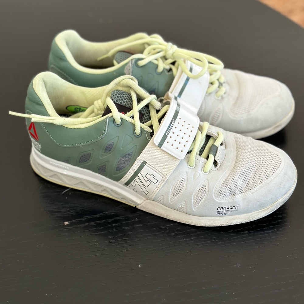 Reebok CrossFit Lifters women’s 8.5